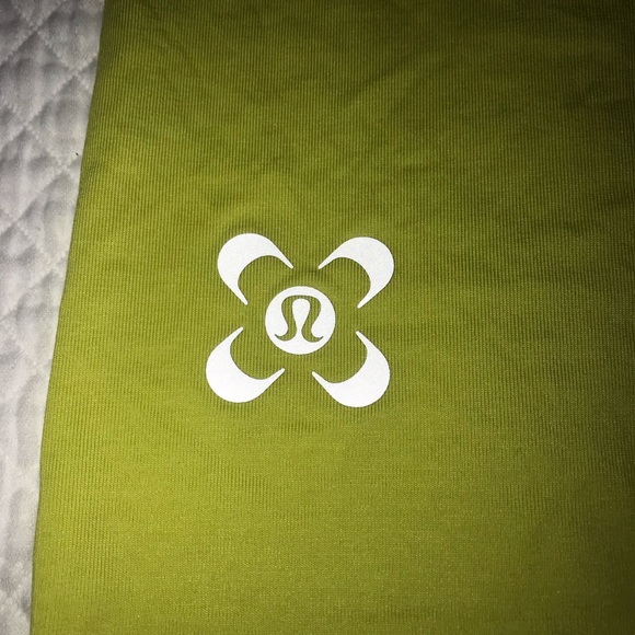 LULULEMON Seawheeze Fundamental Tee - Picture 4 of 8